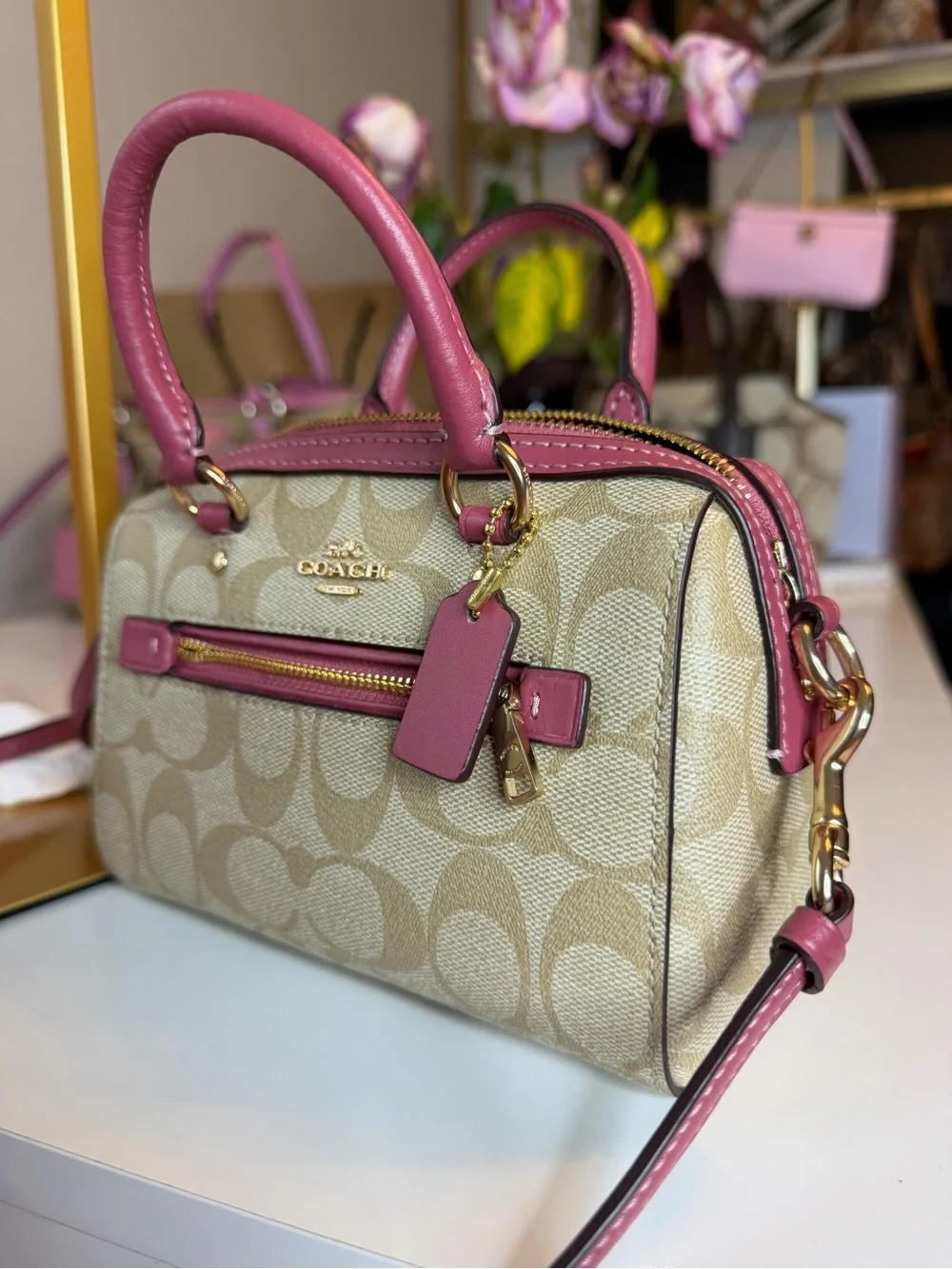 Coach 💕 mini